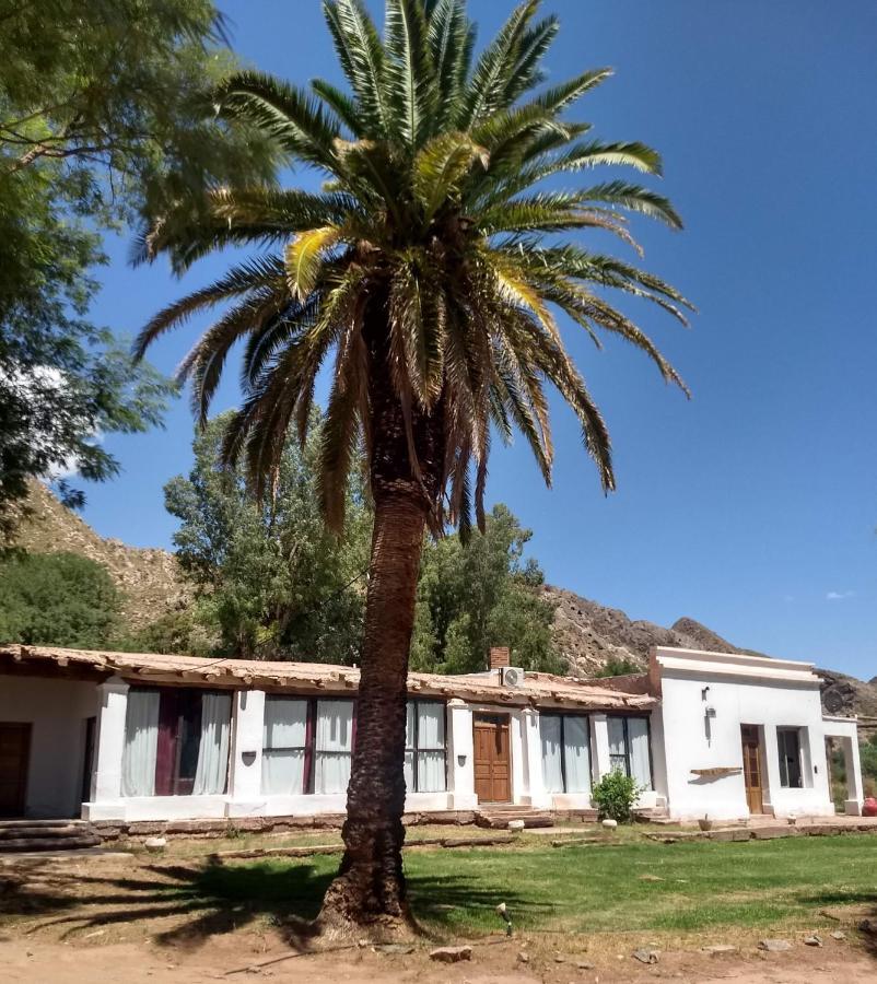 Hotel Hacienda Casa Blanca Tinogasta Bagian luar foto
